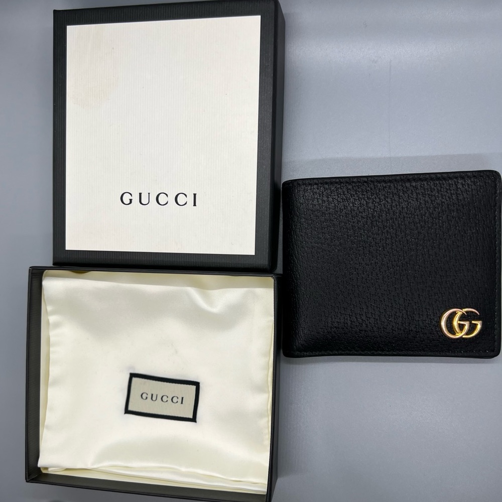 Gucci wallet